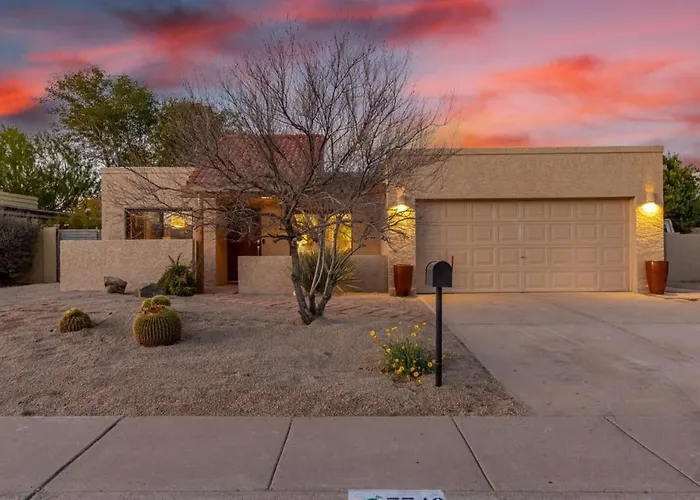 Executive Retreat-pool And Spa-az Canal Trail Holiday home