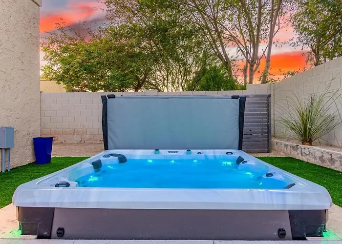 Holiday home Executive Retreat-pool And Spa-az Canal Trail